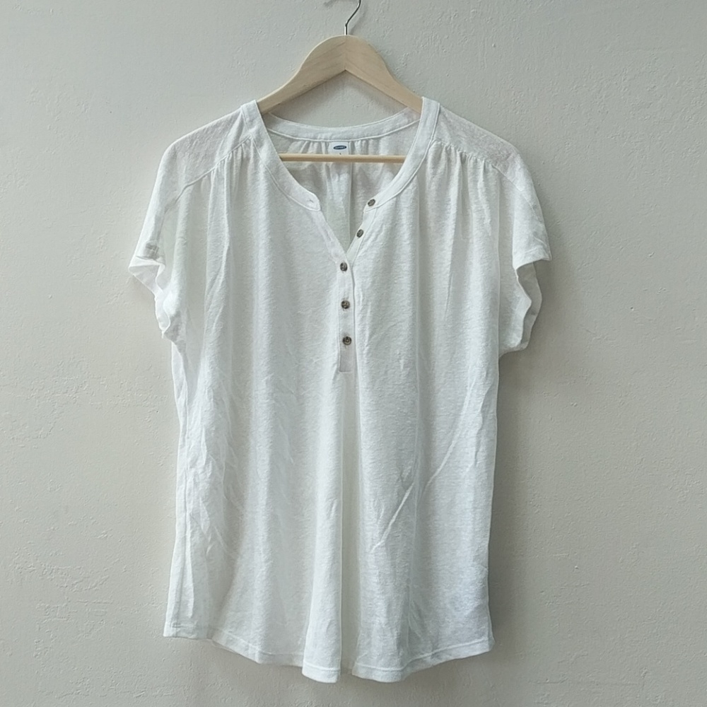 NWT Short sleeve henley